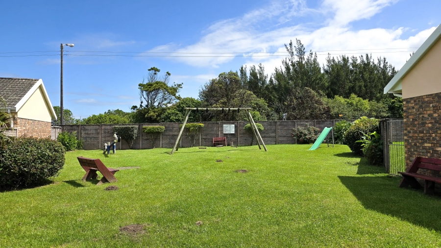 2 Bedroom Property for Sale in Gonubie Eastern Cape